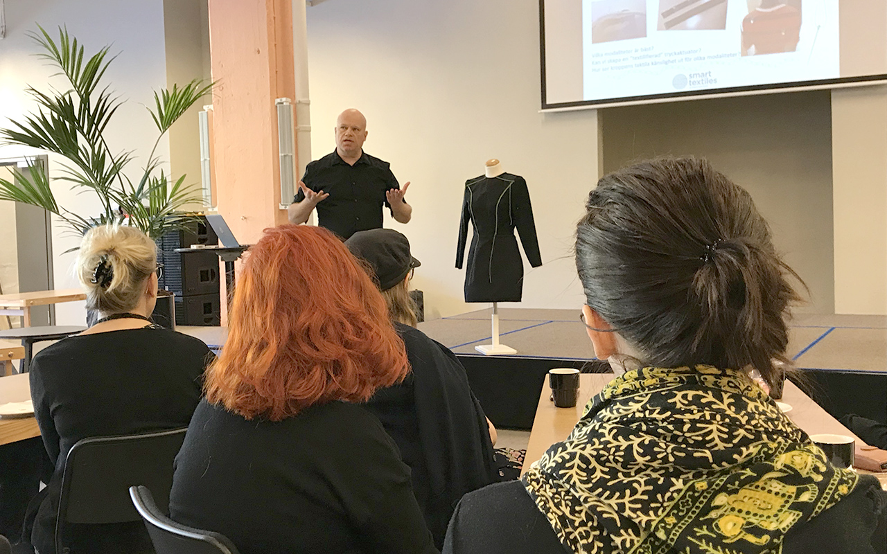 Textil för dövblinda – ett av flera spännande EU-projekt