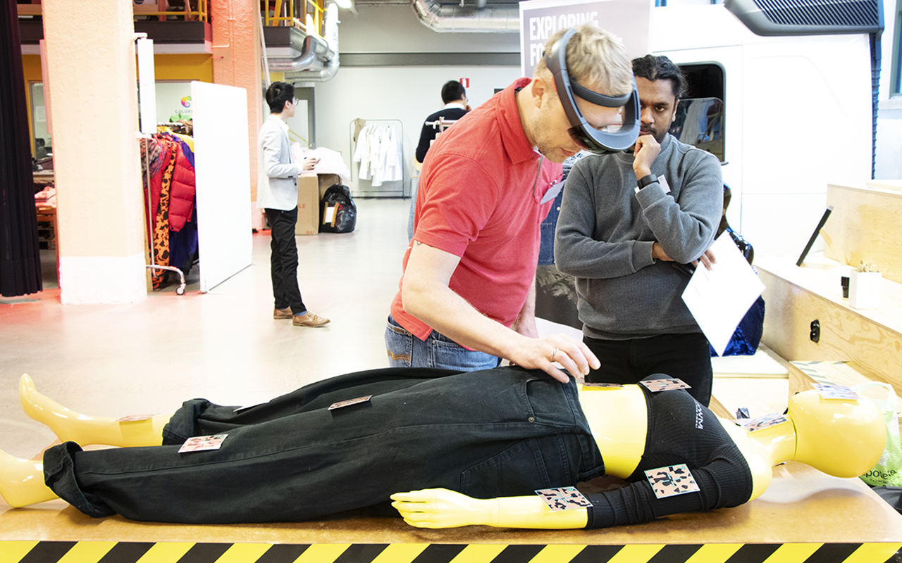 Blåljuspersonal och innovatörer blickar framåt med Smart Textiles